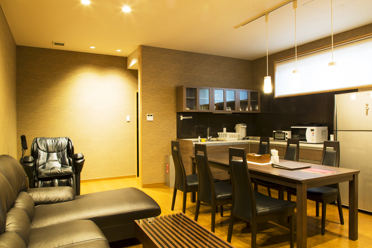 ベルモニー会館 潮江