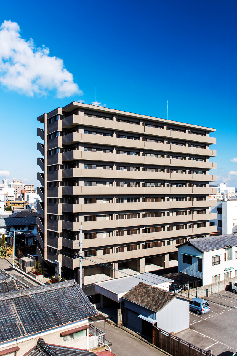 アルファスマート 今治駅東